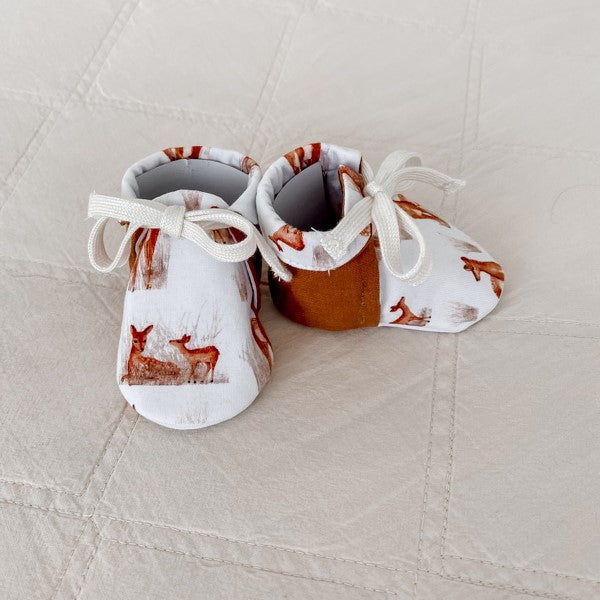 Fawn Jersey Baby Booties