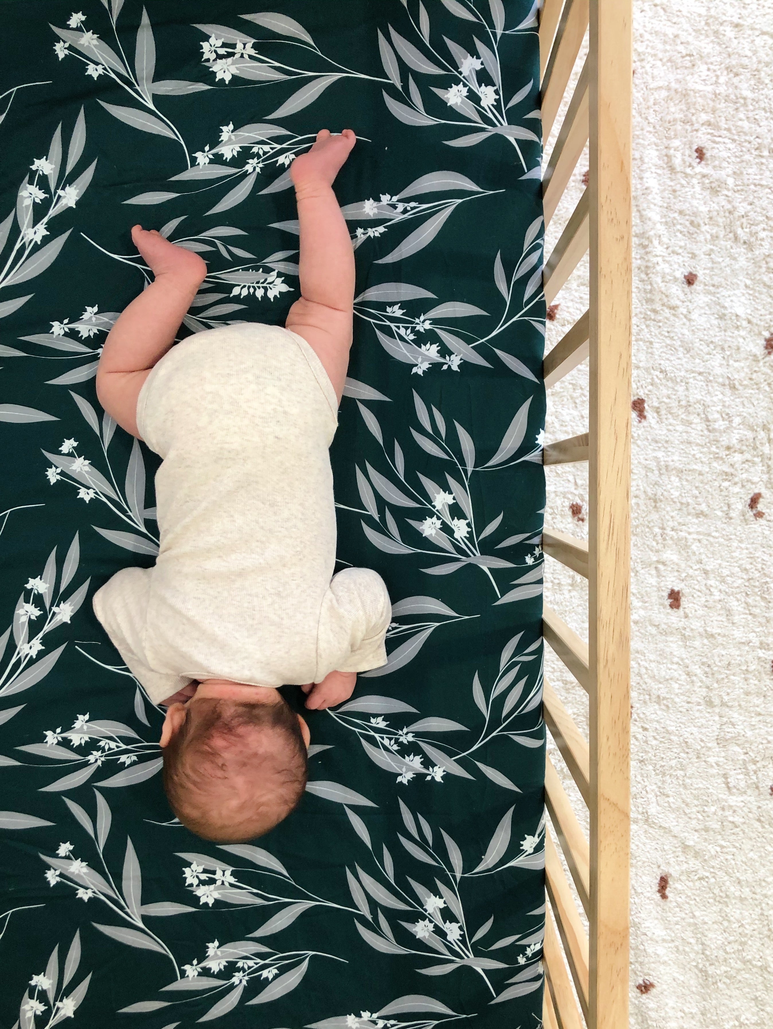 Drap-housse pour lit de bébé en eucalyptus