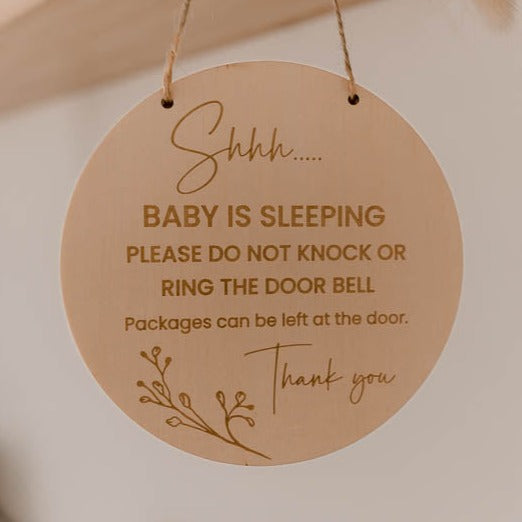 Buds Sleeping Baby Door Hanging Disc
